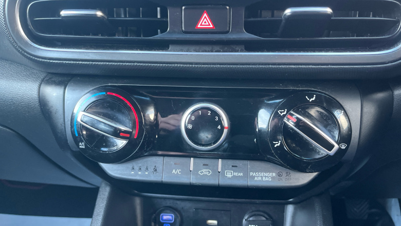 Hyundai Kona 1.0 TGDi 48V MHEV SE Connect 5dr Petrol Hatchback